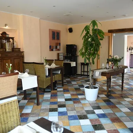 Casa Τρίερ