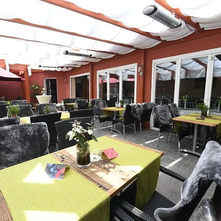 Casa 3*